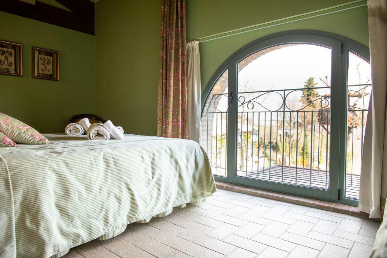 Tenuta Saiano Resort Torriana Екстериор снимка